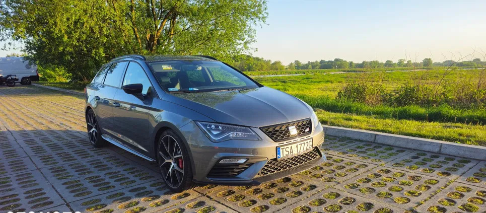 świętokrzyskie Seat Leon cena 120000 przebieg: 82000, rok produkcji 2018 z Sandomierz